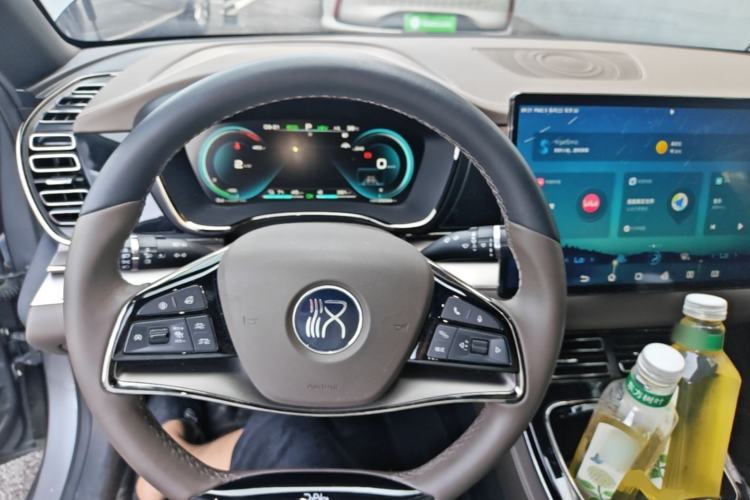Used BYD Han 2020 DM Four-Wheel Drive Performance Edition Luxury Model Steering Wheel
