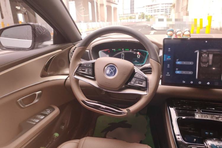 Used BYD Han 2020 EV Long-Range Luxury Model Steering Wheel