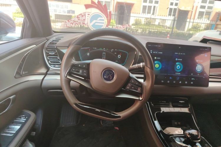 Used BYD Han 2020 DM Four-Wheel Drive Performance Edition Luxury Model Steering Wheel