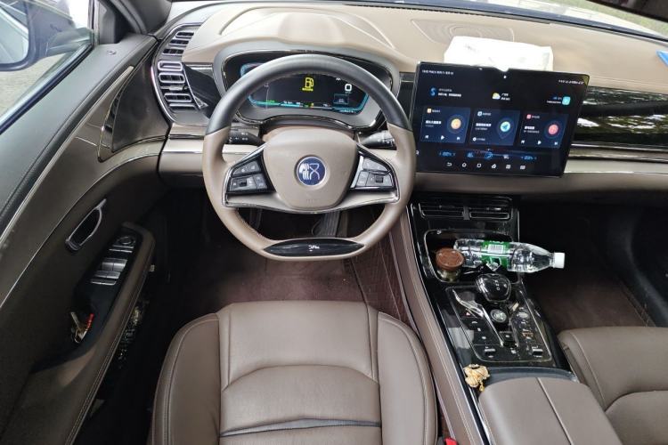 Used BYD Han 2020 DM Four-Wheel Drive Performance Edition Luxury Model Steering Wheel