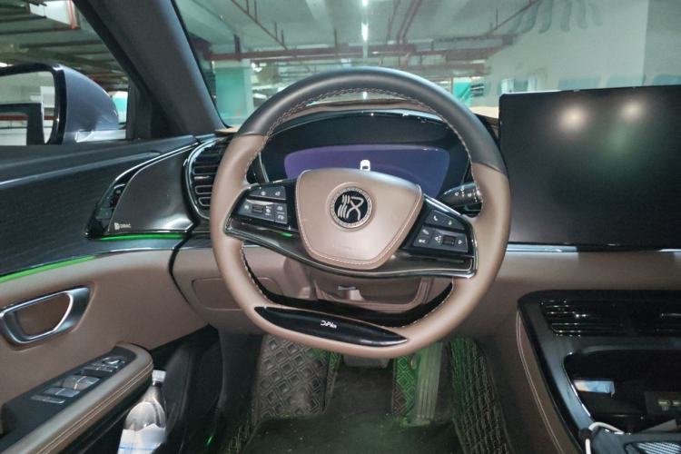 Used BYD Han 2020 DM Four-Wheel Drive Performance Edition Prestige Model Steering Wheel
