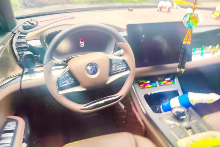 Used BYD Han 2020 DM Four-Wheel Drive Performance Edition Luxury Model Steering Wheel