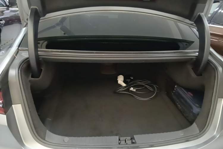Used BYD Han 2020 DM Four-Wheel Drive Performance Edition Luxury Model Trunk