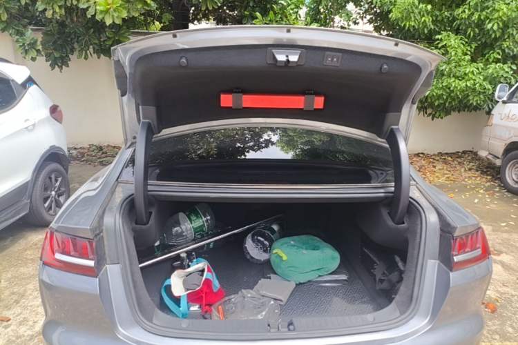 Used BYD Han 2020 EV Long-Range Luxury Model Trunk