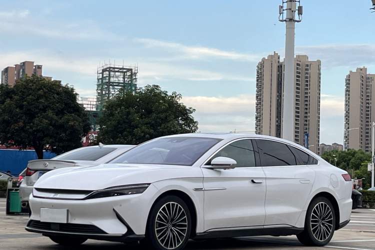 Used BYD Han 2020 EV Long-Range Luxury Model Guazi used car, China used car export, Used car for sale, Used cars, Cheapest cars for sale