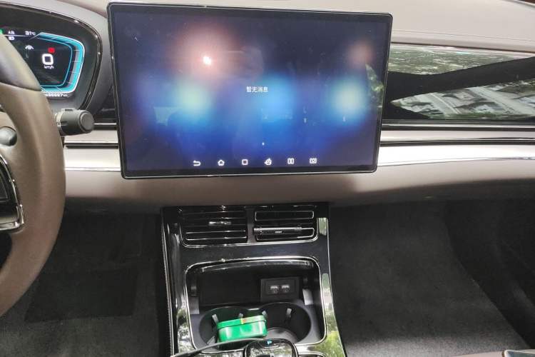 Used BYD Han 2020 EV Long-Range Luxury Model Audio And AC Panel