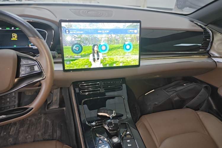 Used BYD Han 2020 DM Four-Wheel Drive Performance Edition Luxury Model Audio And AC Panel