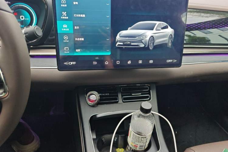 Used BYD Han 2020 EV Four-Wheel Drive High-Performance Flagship Model Audio And AC Panel