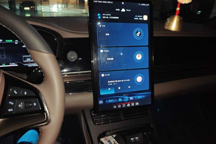 Used BYD Han 2020 EV Four-Wheel Drive High-Performance Flagship Model Audio And AC Panel