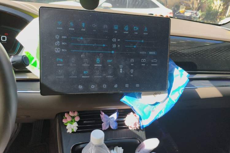 Used BYD Han 2020 DM Four-Wheel Drive Performance Edition Prestige Model Audio And AC Panel
