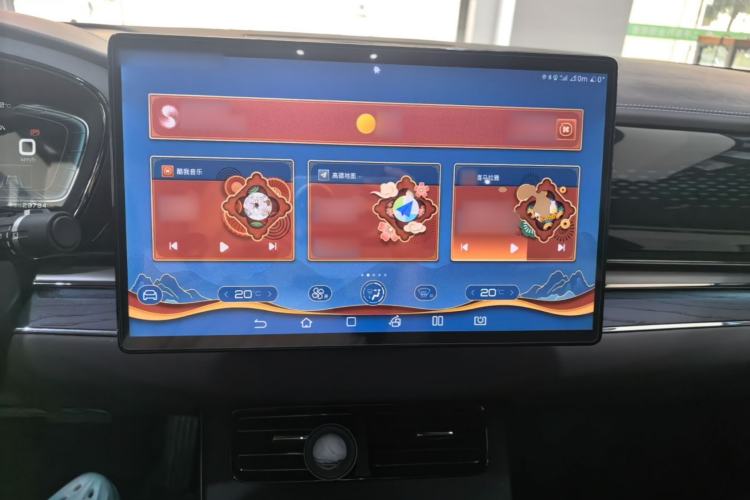 Used BYD Han 2020 DM Four-Wheel Drive Performance Edition Prestige Model Center Console