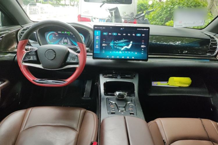 Used BYD Han 2020 EV Four-Wheel Drive High-Performance Flagship Model Center Console