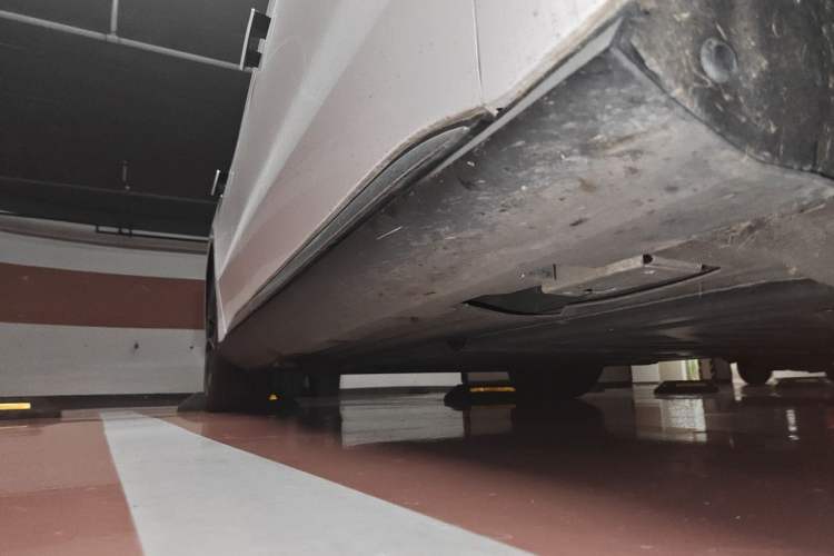 Used BYD Han 2020 EV Four-Wheel Drive High-Performance Flagship Model Chassis Front Right