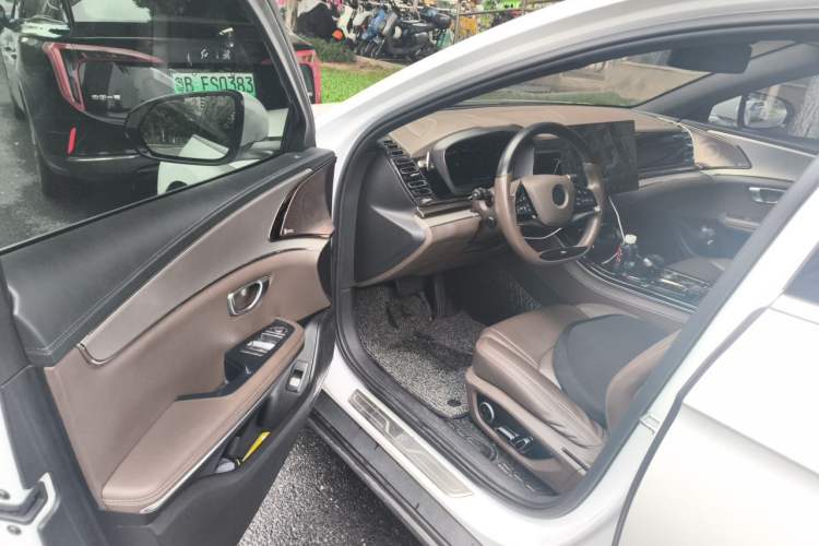 Used BYD Han 2020 EV Long-Range Luxury Model Driver Seat