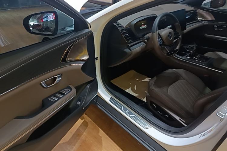 Used BYD Han 2020 DM Four-Wheel Drive Performance Edition Prestige Model Driver Seat