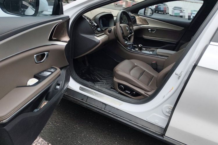 Used BYD Han 2020 EV Long-Range Luxury Model Driver Seat