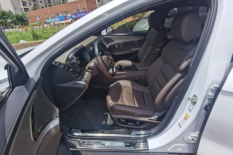 Used BYD Han 2020 EV Long-Range Luxury Model Driver Seat