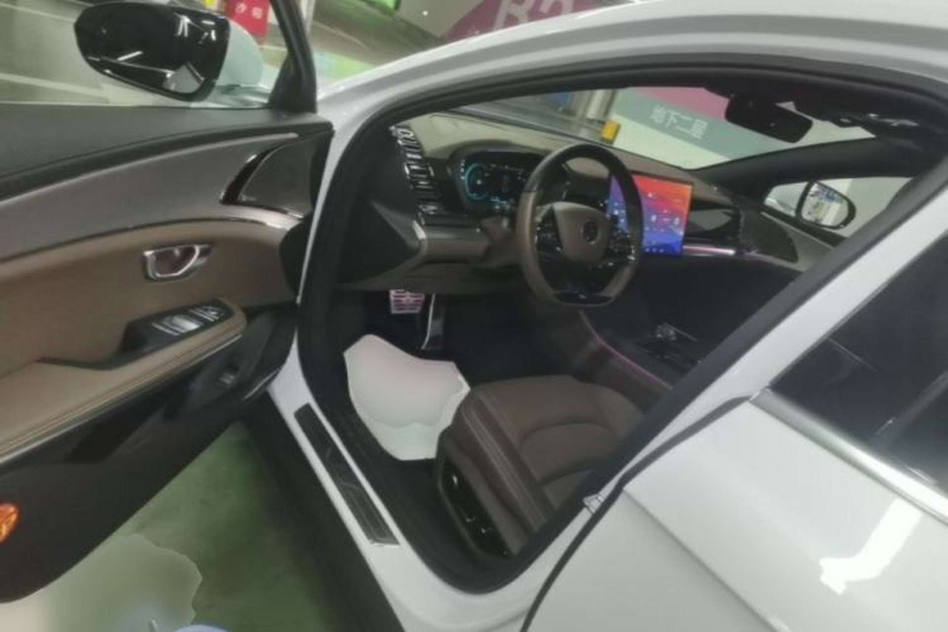 Used BYD Han 2020 EV Long-Range Luxury Model Driver Seat