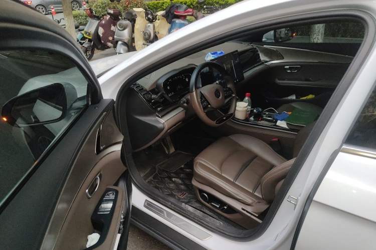 Used BYD Han 2020 EV Long-Range Luxury Model Driver Seat