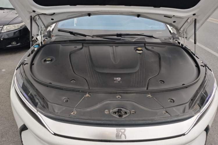 Used BYD Han 2020 EV Four-Wheel Drive High-Performance Flagship Model Engine Bay