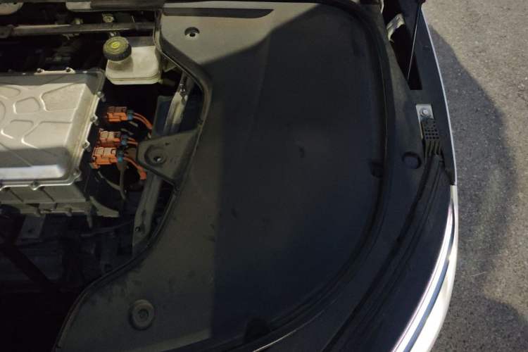 Used BYD Han 2020 EV Four-Wheel Drive High-Performance Flagship Model Engine Bay Left