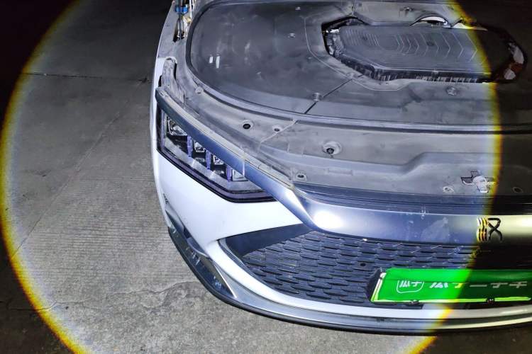 Used BYD Han 2020 DM Four-Wheel Drive Performance Edition Luxury Model Engine Bay Right