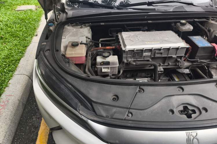 Used BYD Han 2020 EV Long-Range Luxury Model Engine Bay Right
