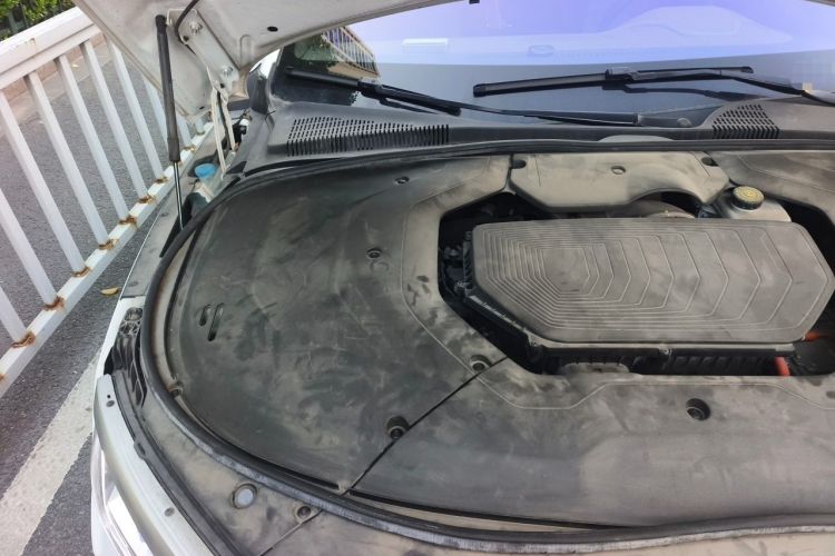 Used BYD Han 2020 DM Four-Wheel Drive Performance Edition Luxury Model Engine Bay Right
