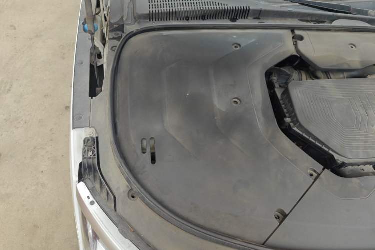 Used BYD Han 2020 DM Four-Wheel Drive Performance Edition Prestige Model Engine Bay Right