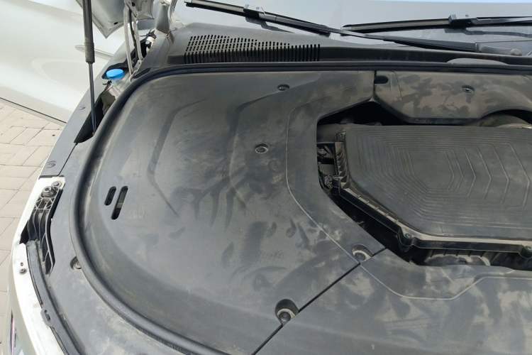 Used BYD Han 2020 DM Four-Wheel Drive Performance Edition Luxury Model Engine Bay Right