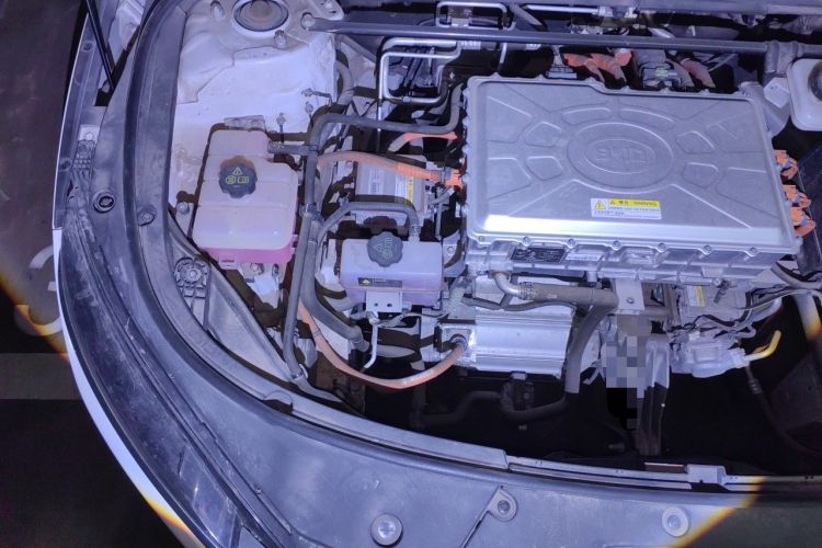 Used BYD Han 2020 EV Long-Range Luxury Model Engine Bay Right