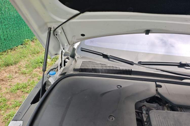 Used BYD Han 2020 DM Four-Wheel Drive Performance Edition Luxury Model Engine Bay Right