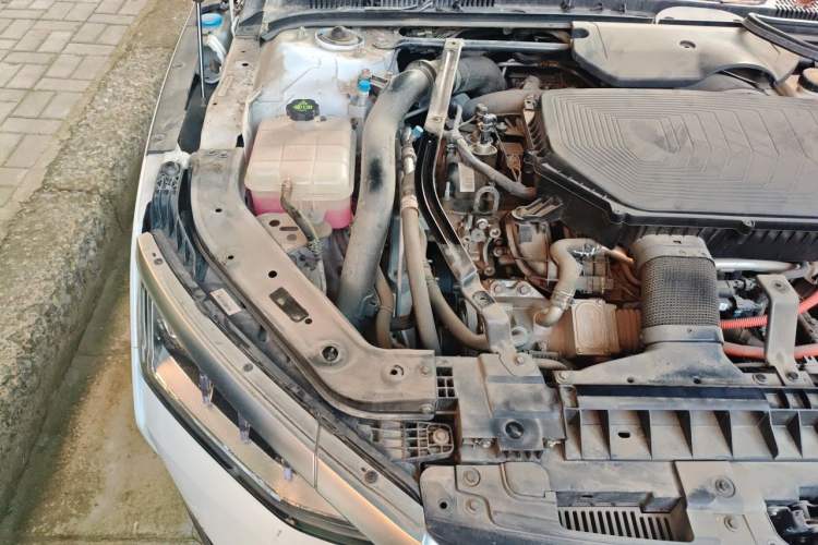 Used BYD Han 2020 DM Four-Wheel Drive Performance Edition Luxury Model Engine Bay Right