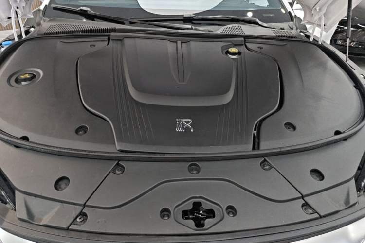 Used BYD Han 2020 EV Four-Wheel Drive High-Performance Flagship Model Engine Bay