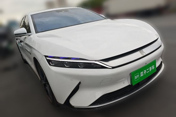 Used BYD Han 2020 EV Four-Wheel Drive High-Performance Flagship Model Exterior 2