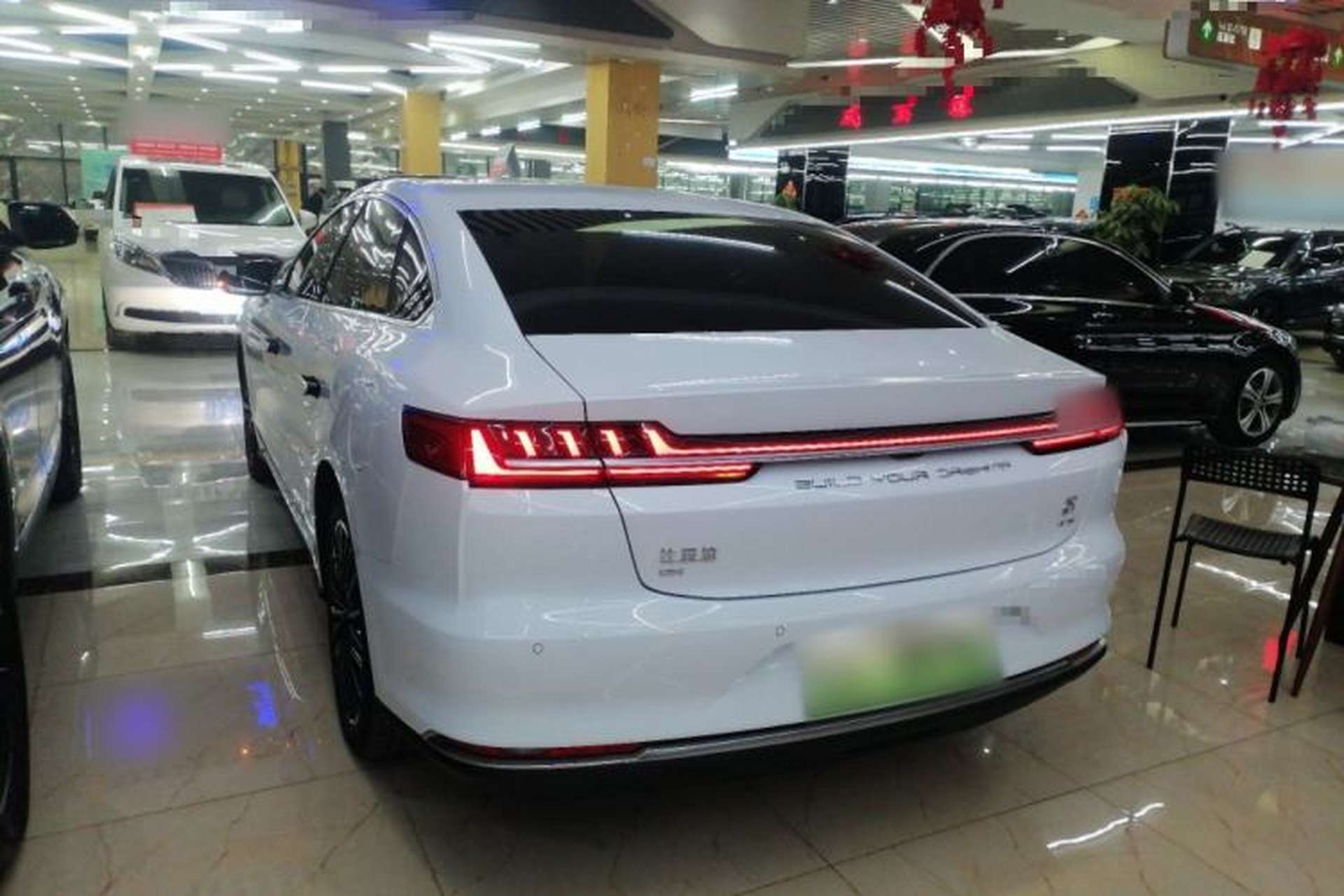 Used BYD Han 2020 DM Four-Wheel Drive Performance Edition Prestige Model Exterior 2