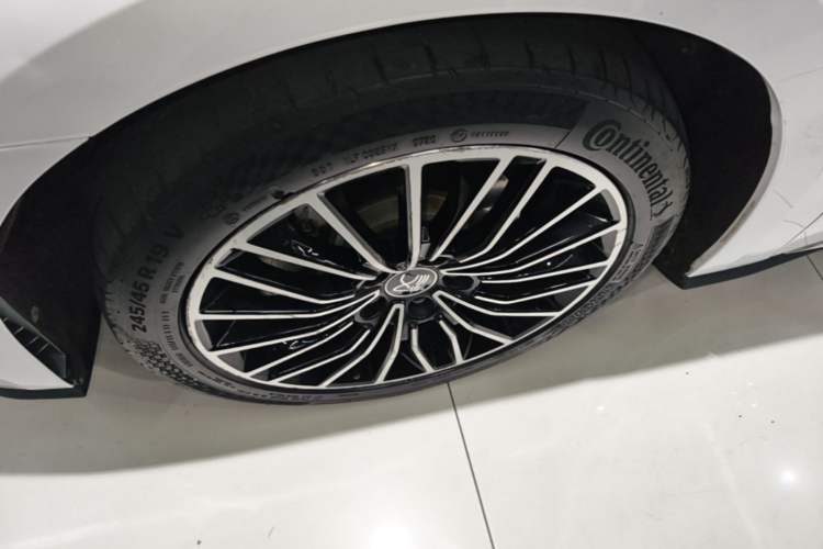 Used BYD Han 2020 DM Four-Wheel Drive Performance Edition Prestige Model Exterior 2