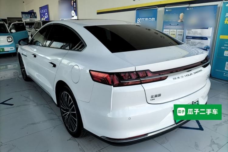 Used BYD Han 2020 DM Four-Wheel Drive Performance Edition Luxury Model Exterior 2