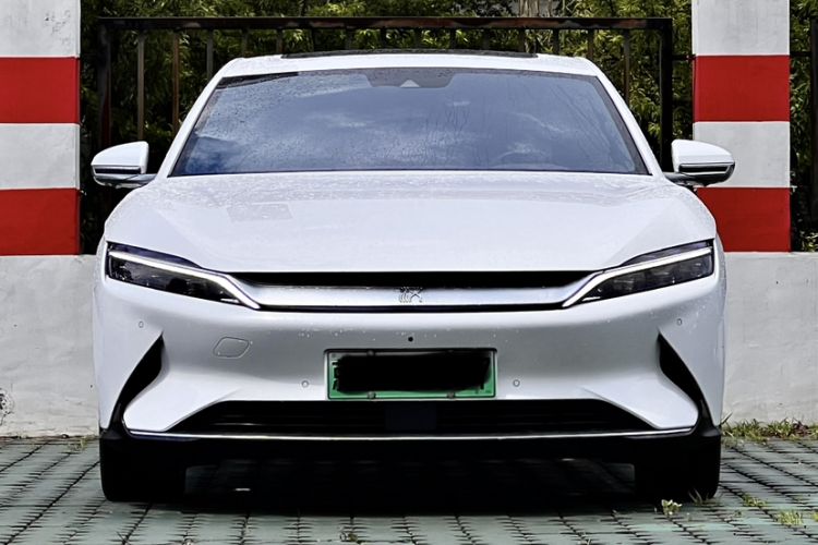 Used BYD Han 2020 EV Long-Range Luxury Model Exterior 3