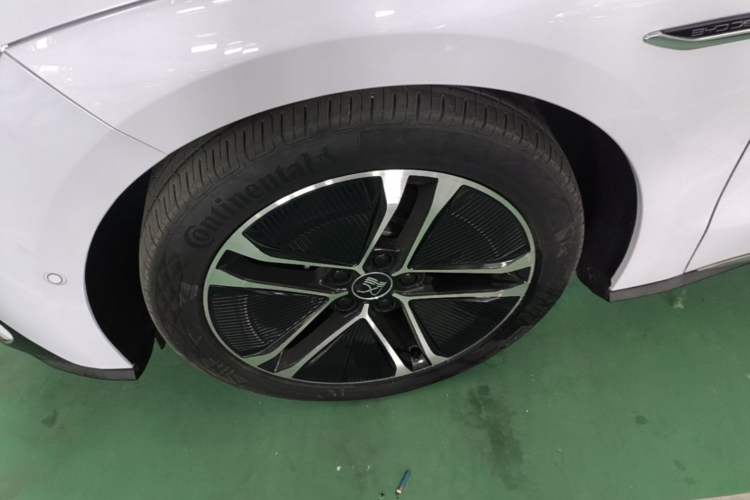 Used BYD Han 2020 EV Long-Range Deluxe Model Exterior 4