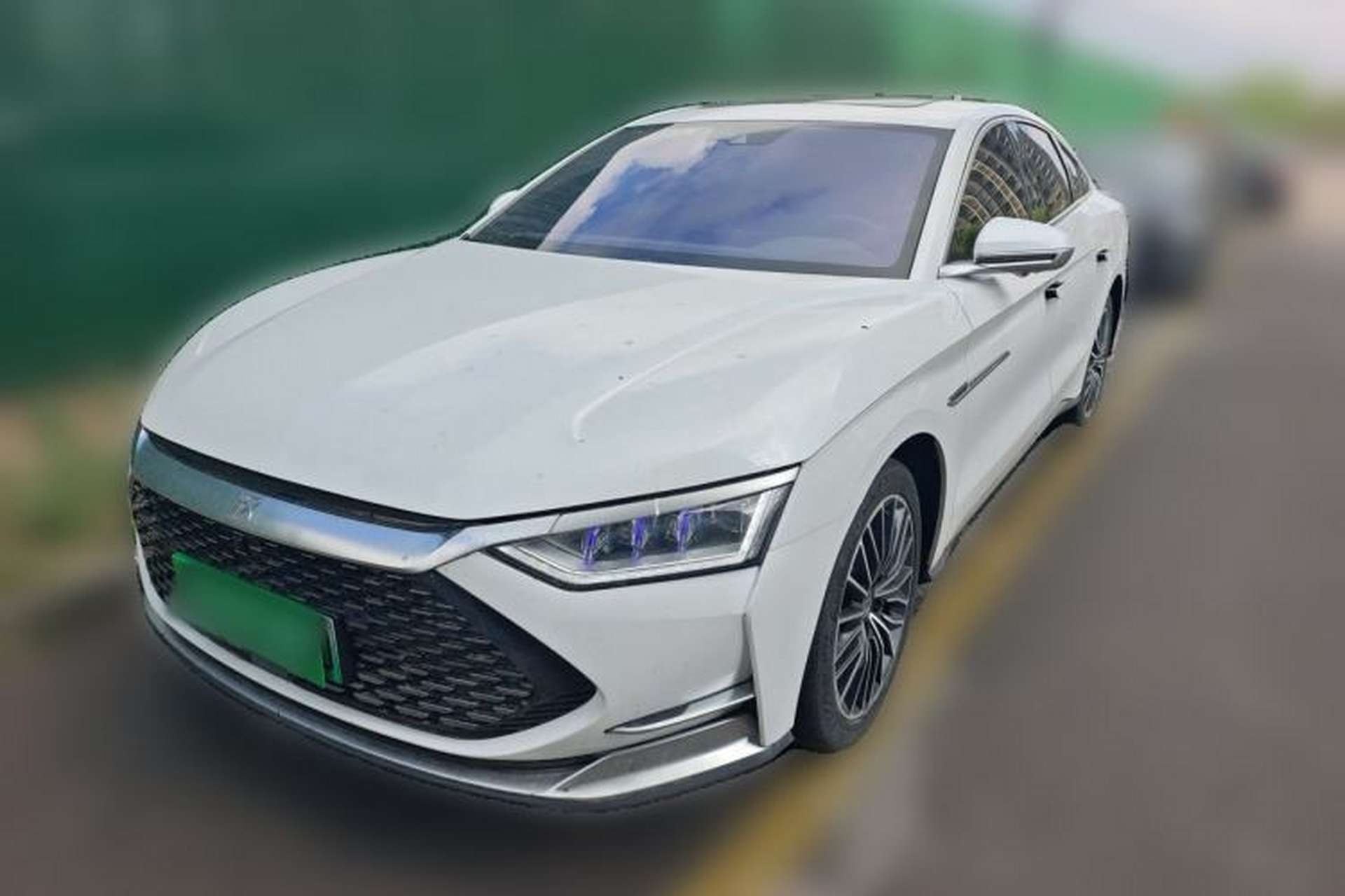 Used BYD Han 2020 DM Four-Wheel Drive Performance Edition Luxury Model Front Left 45 Deg