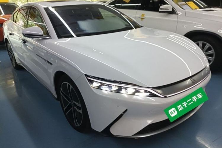 Used BYD Han 2020 EV Long-Range Deluxe Model Front Right 45 Deg