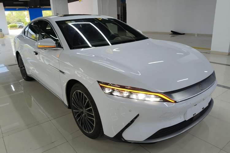 Used BYD Han 2020 EV Long-Range Luxury Model Front Right 45 Deg