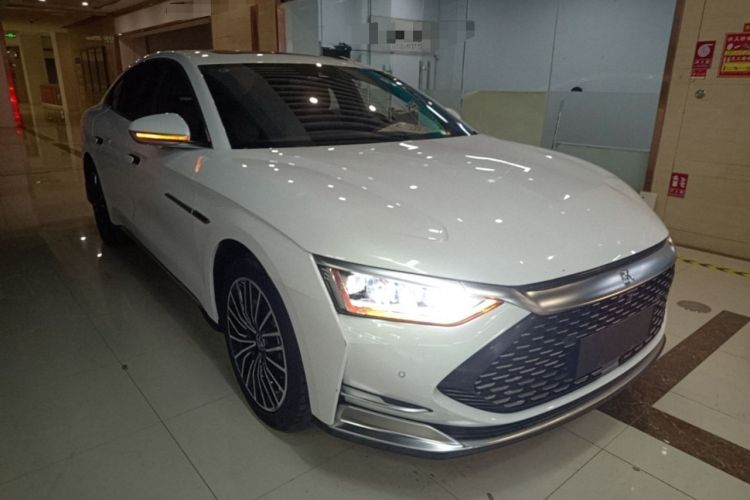 Used BYD Han 2020 DM Four-Wheel Drive Performance Edition Prestige Model Front Right 45 Deg