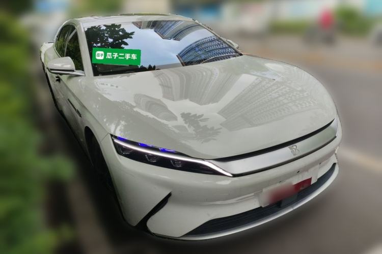Used BYD Han 2020 EV Four-Wheel Drive High-Performance Flagship Model Front Right 45 Deg