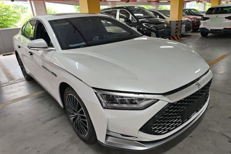 Used BYD Han 2020 DM Four-Wheel Drive Performance Edition Luxury Model Front Right 45 Deg