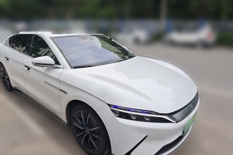 Used BYD Han 2020 EV Four-Wheel Drive High-Performance Flagship Model Front Right 45 Deg