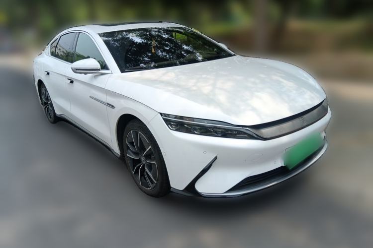 Used BYD Han 2020 EV Four-Wheel Drive High-Performance Flagship Model Front Right 45 Deg