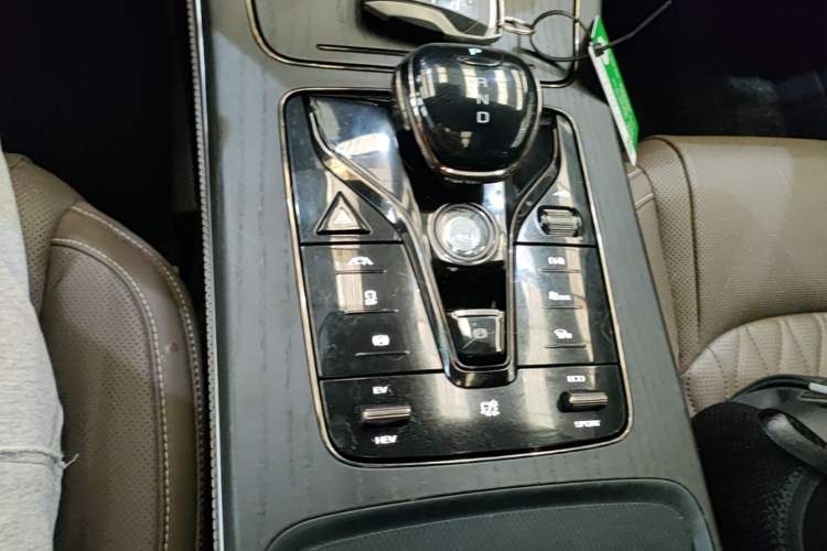 Used BYD Han 2020 DM Four-Wheel Drive Performance Edition Prestige Model Gear Lever