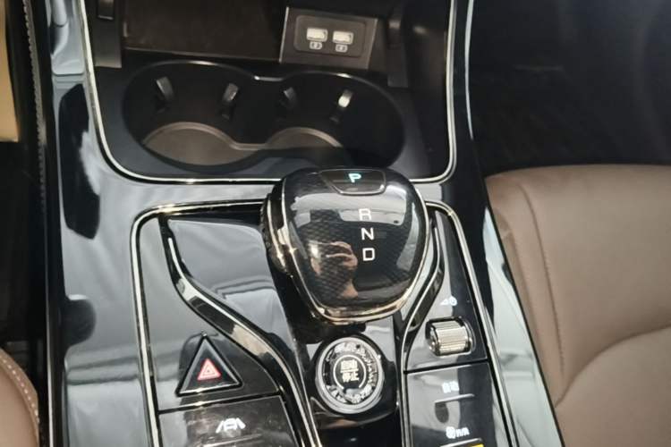 Used BYD Han 2020 EV Long-Range Luxury Model Gear Lever